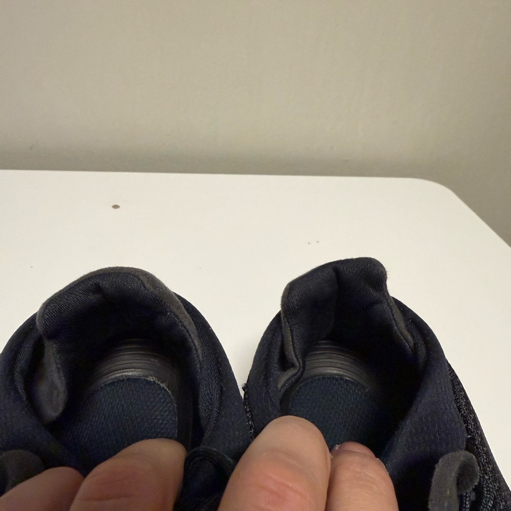 On Cloudnova Sneakers Black Eclipse - Women’s 6 (Roomy Fit) - Picture 9 of 10